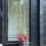 Modern Villajoenhelmi With Jacuzzi And Sauna