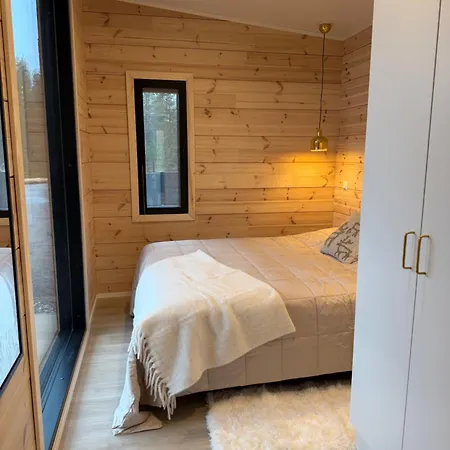 Modern Villajoenhelmi With Jacuzzi And Sauna * 库萨莫
