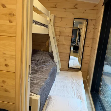 别墅 Modern Villajoenhelmi With Jacuzzi And Sauna