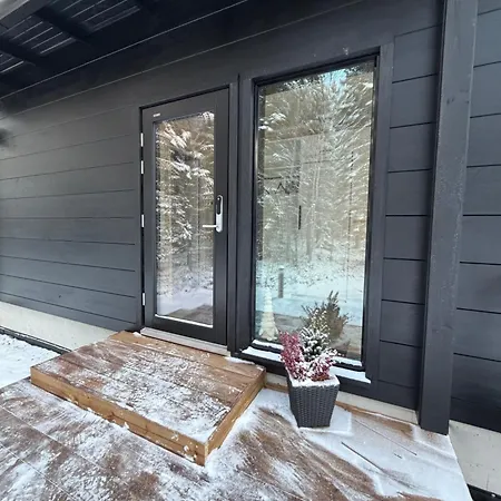 Modern Villajoenhelmi With Jacuzzi And Sauna Villa Kuusamo