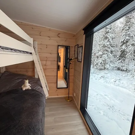 ヴィラ Modern Villajoenhelmi With Jacuzzi And Sauna *