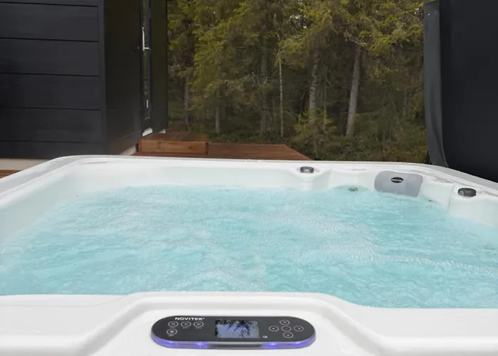 Modern Villajoenhelmi With Jacuzzi&sauna *